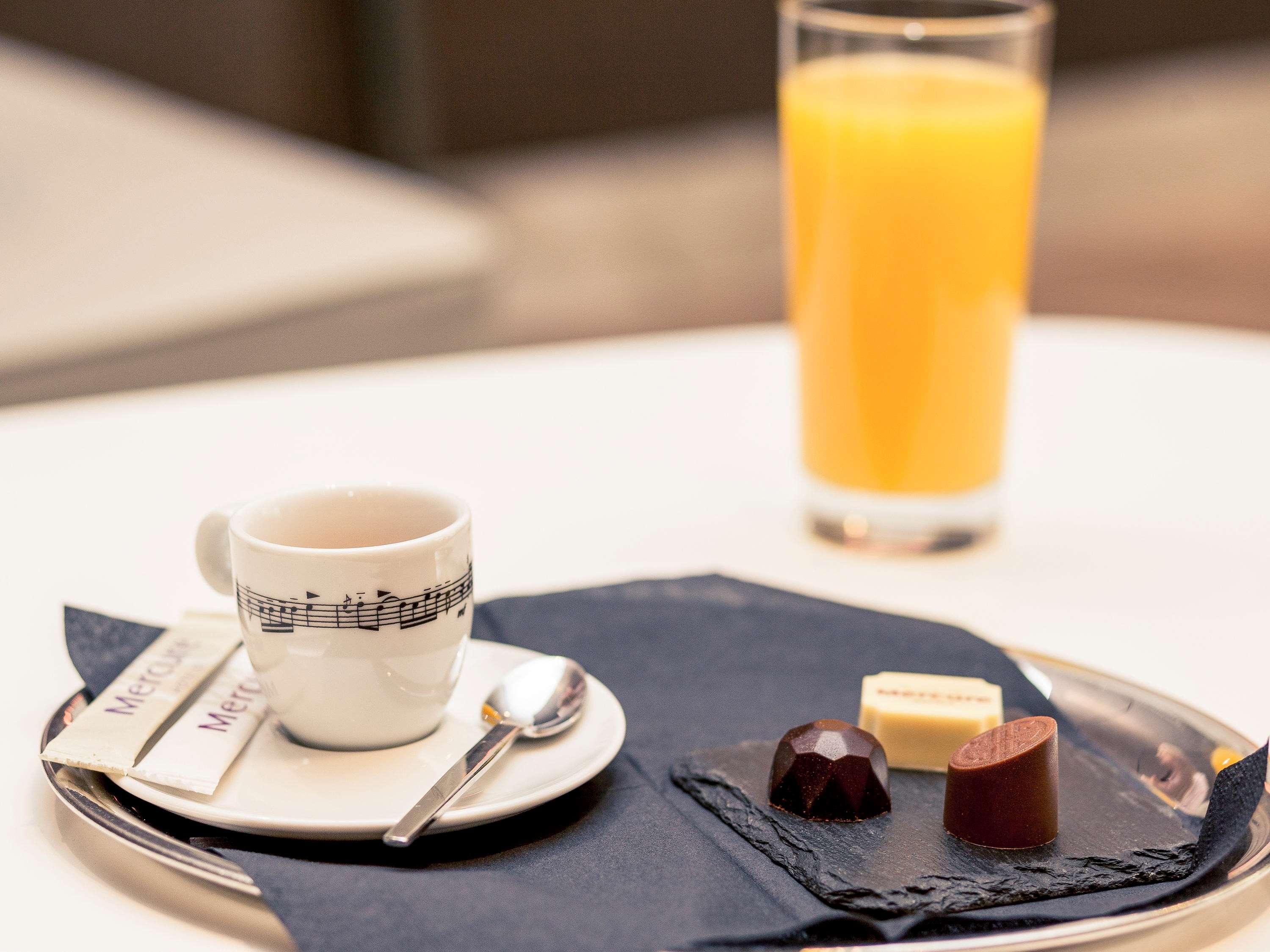 Mercure Bucharest City Center Exterior foto