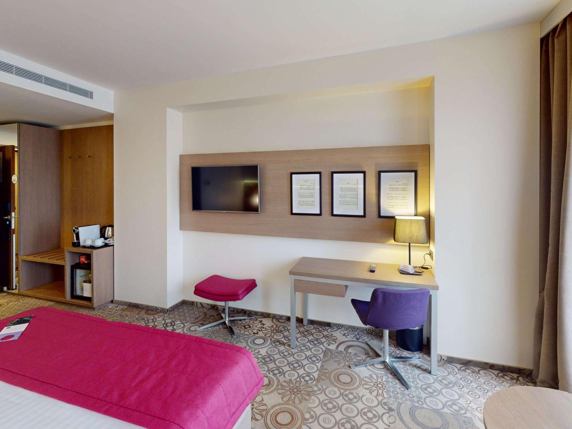 Mercure Bucharest City Center Exterior foto