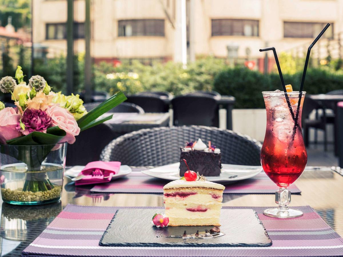 Mercure Bucharest City Center Exterior foto